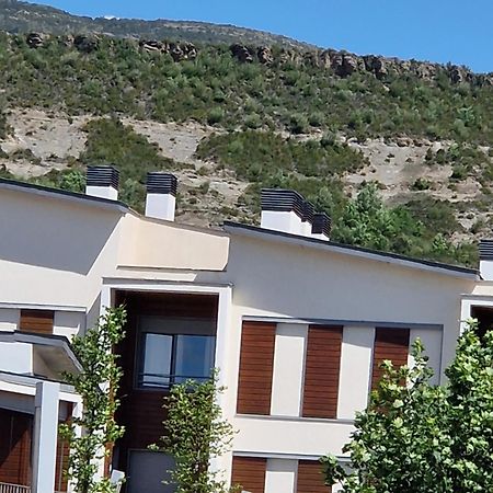 Apartament Duplex Gaby Sabiñánigo Zewnętrze zdjęcie